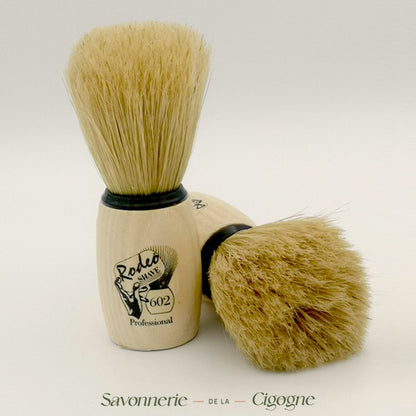 Blaireau Beard Brush.