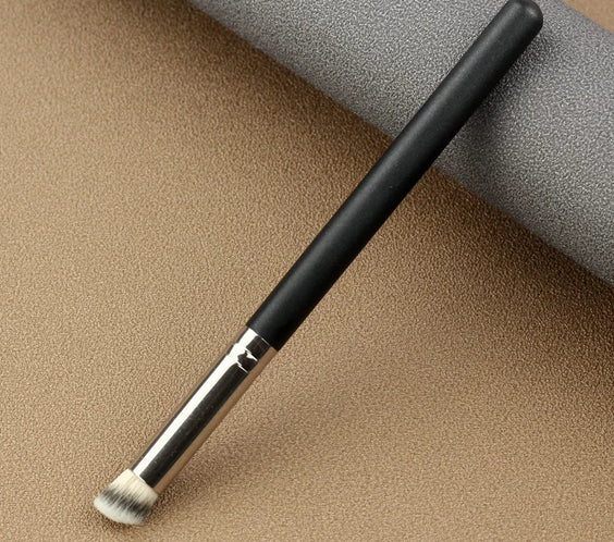 LOYBJ 170 Synthetic Foundation