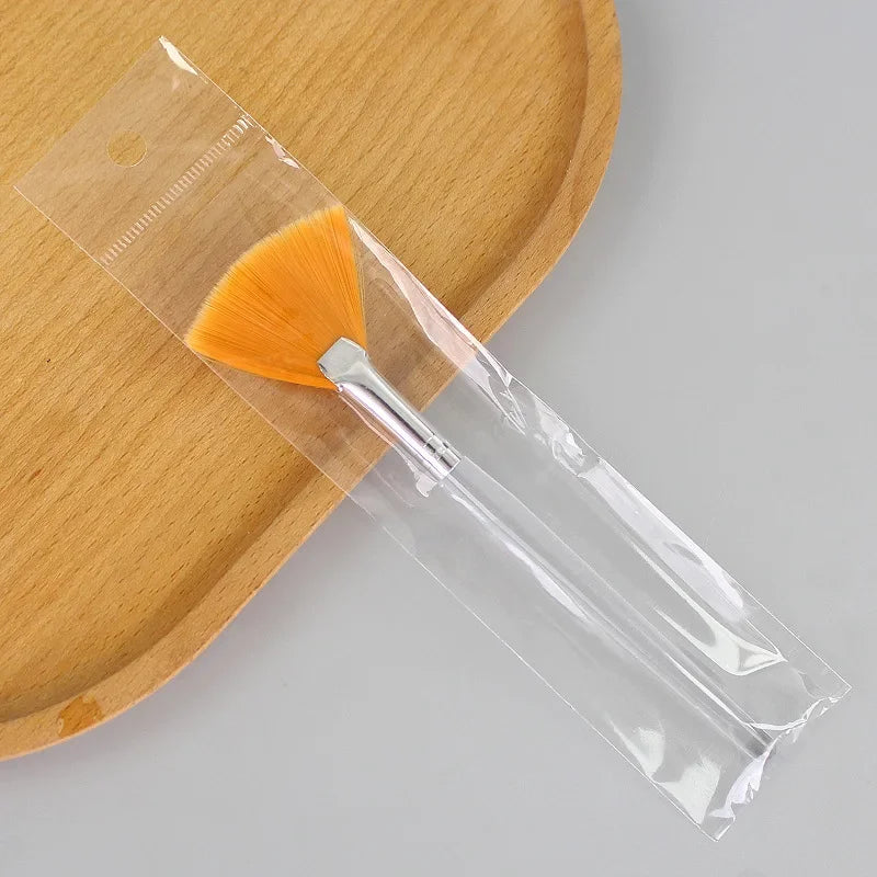5pc Fiber Fan Mask Brushes