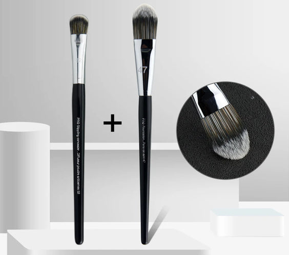 47 Synthetic Foundation Brush