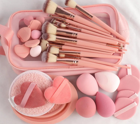 46-Piece Makeup Brush Kit with wool fiber and nylon bristles aluminum ferrules ABS handles and PVC storage bag