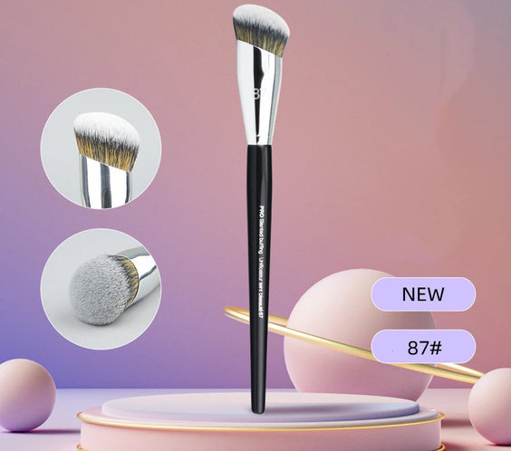 47 Synthetic Foundation Brush
