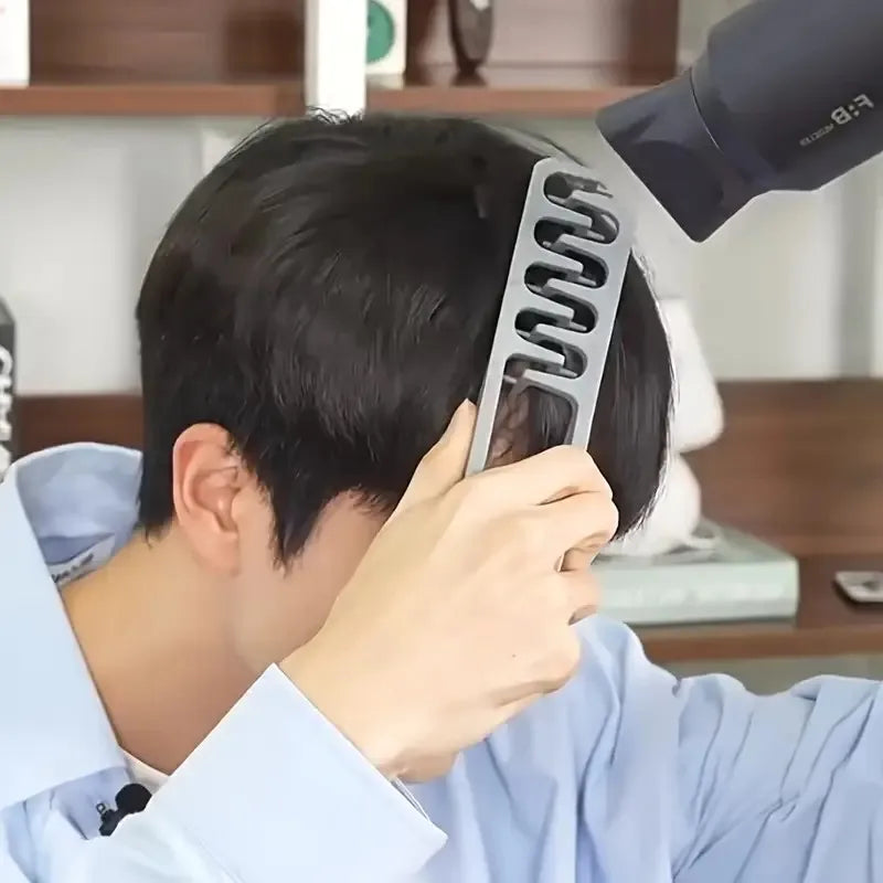 Wide-Tooth Volumizing Comb