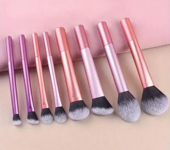 Black Gloss 8pc Wool Brushes