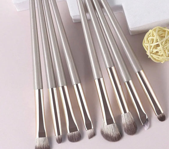 Champagne Wool Eye Brush Set