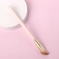 concealer brush1