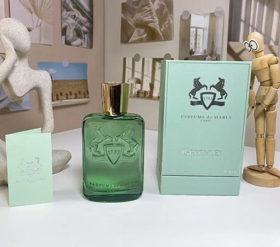 Layton-Inspired Woody Cologne