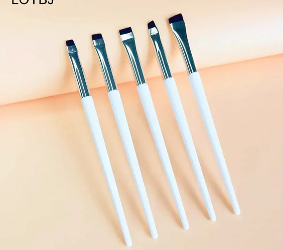 Thin Angled Brow Brush