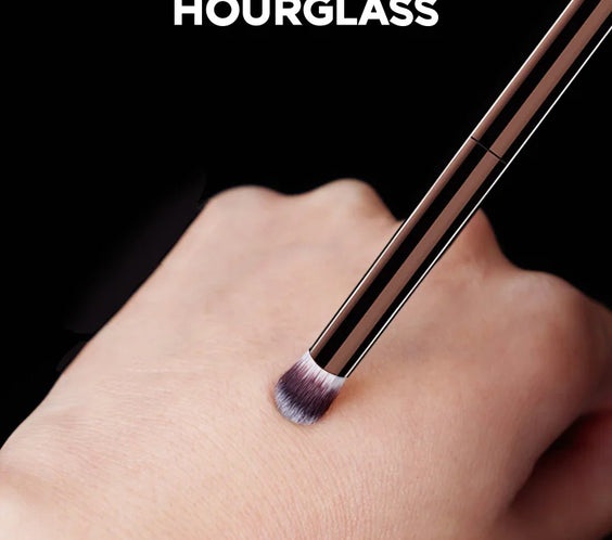Hourglass HG Multiuse Brush