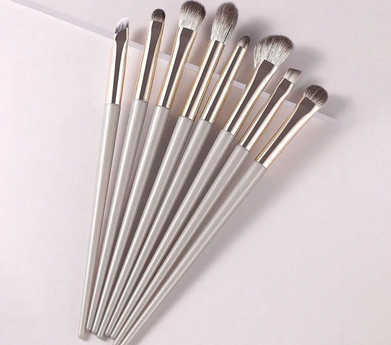 Champagne Wool Eye Brush Set