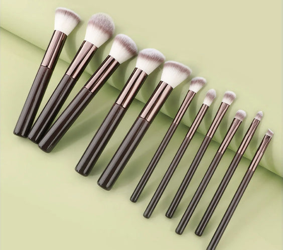 11pc Wood-Handle Brush Set