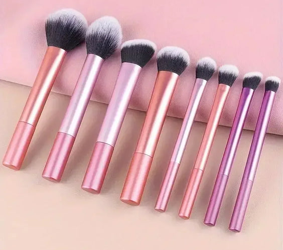 Black Gloss 8pc Wool Brushes