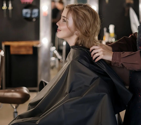 Black Polyester Salon Cape