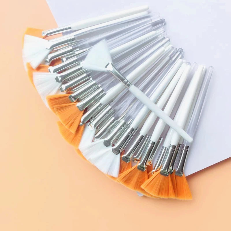 Fan Nylon Foundation Brush