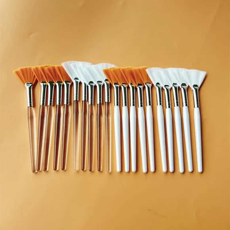 Fan Nylon Foundation Brush