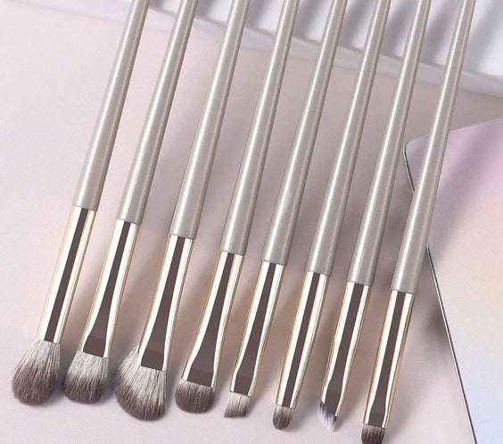 Champagne Wool Eye Brush Set