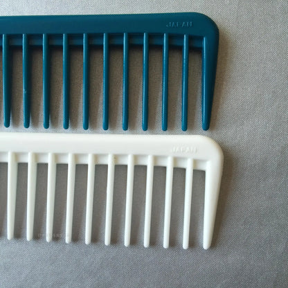 Anti-Static Fine Tooth Comb - Beauty Bae
