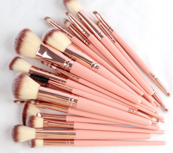 46-Piece Wool Nylon Brush Kit