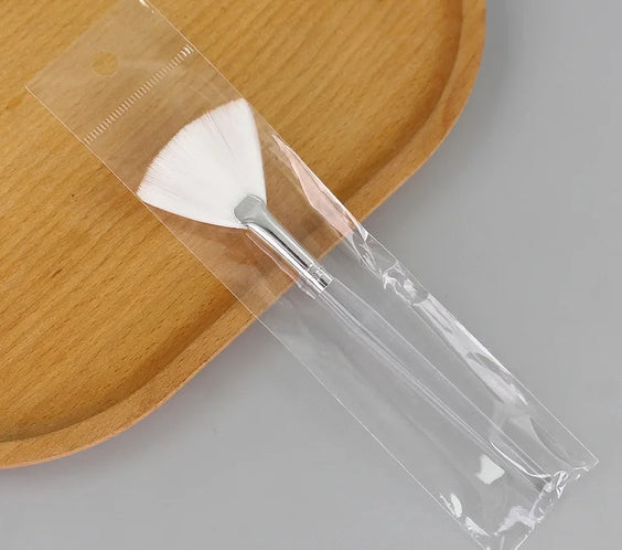 5pc Fiber Fan Mask Brushes