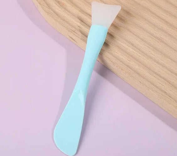 Soft Silicone Face Mask Applicator Brush	Mess-Free & Even Application.