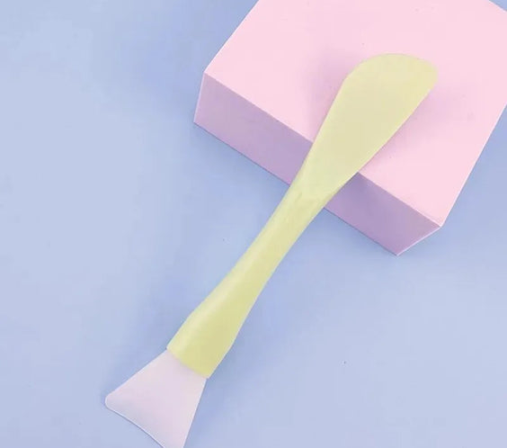 Soft Silicone Face Mask Applicator Brush	Mess-Free & Even Application.