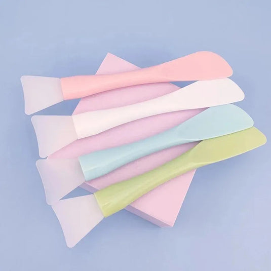 Soft Silicone Face Mask Applicator Brush	Mess-Free & Even Application.