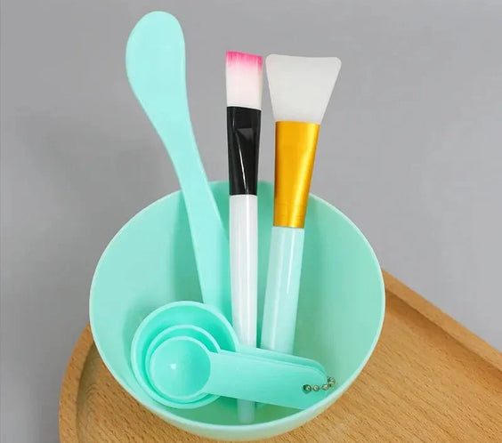 Best Face Mask Mixing Set	Bowl, Spatula & Brush for Perfect Masks.